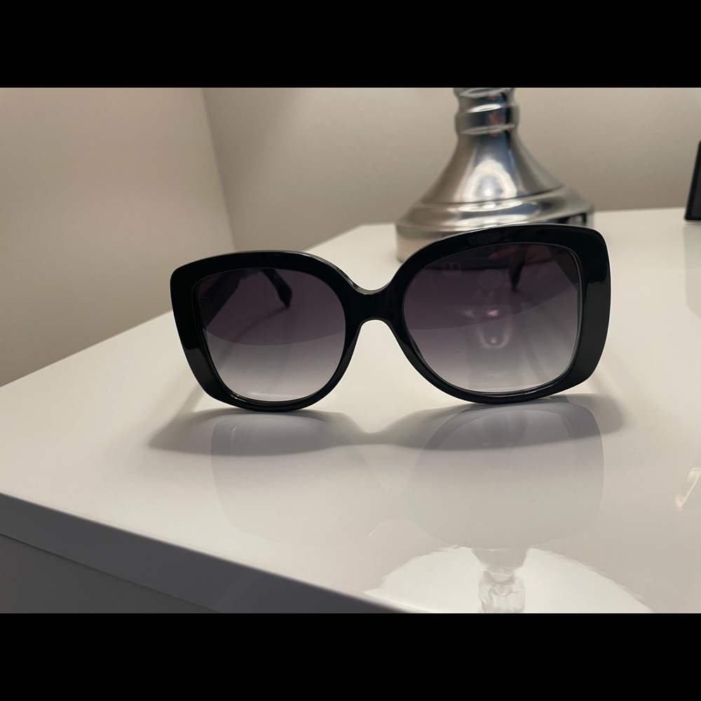 Fendi Oversize Square Sunglasses